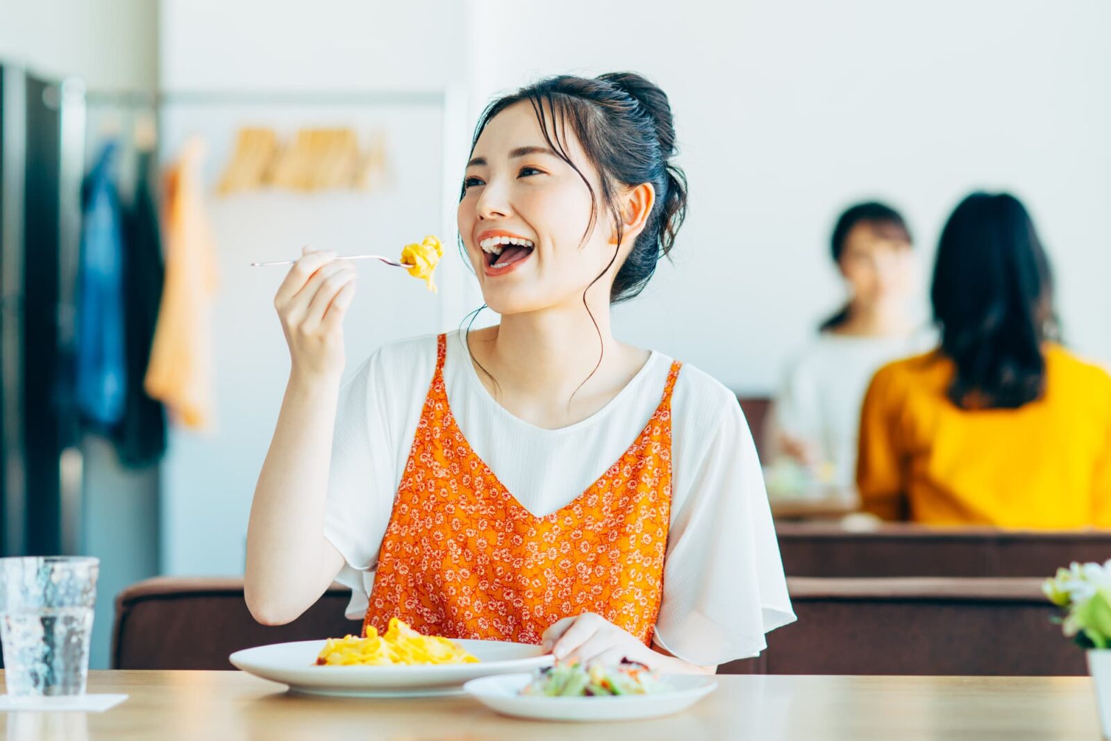 顎関節症を治療して食事を楽しめるようになった女性